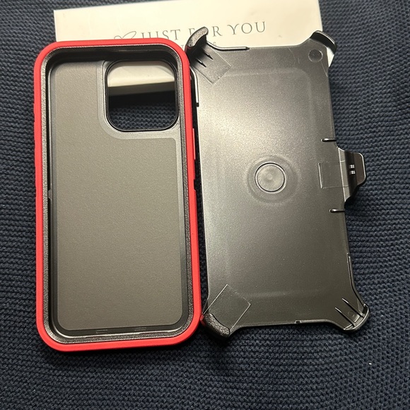 iPhone 15 Pro Max crashproof case - Picture 7 of 12